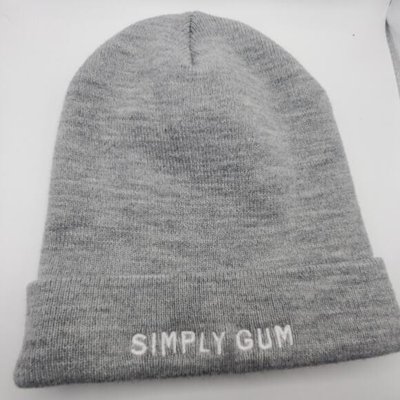 Simply Gum Gray Cuffed Beanie Hat Knit Winter Cap Embroidered Logo Unisex OSFM - Picture 1 of 5